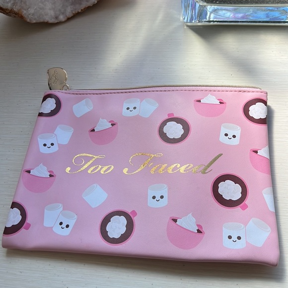 Too Faced you’re so hot cosmetics zipper travel wallet bag - Picture 2 of 5